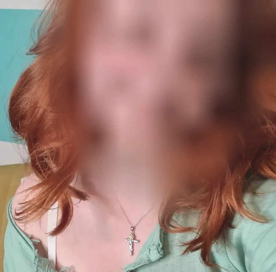 Bianca, 23