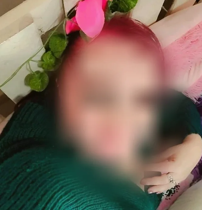 Janina, 36