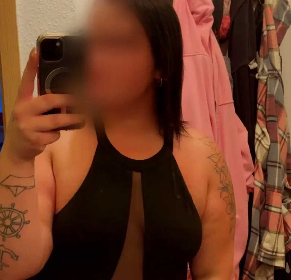 Malin, 28