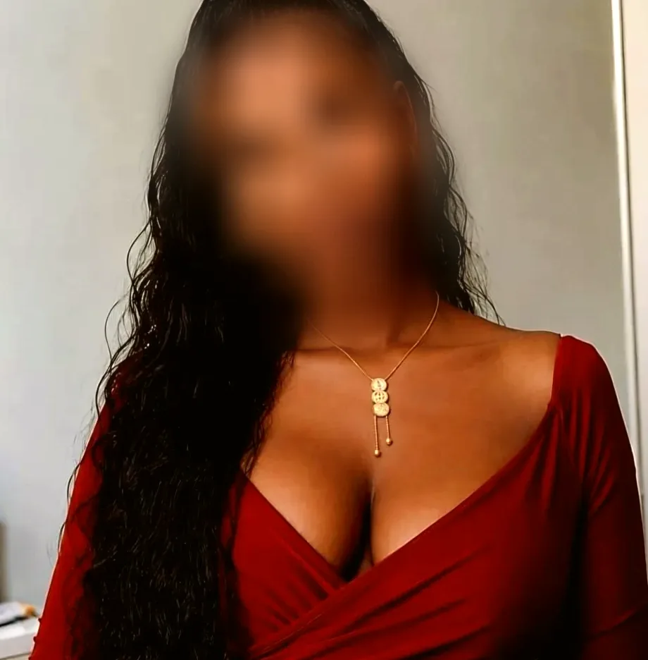 Tanja, 23